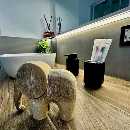 Delm Luxury